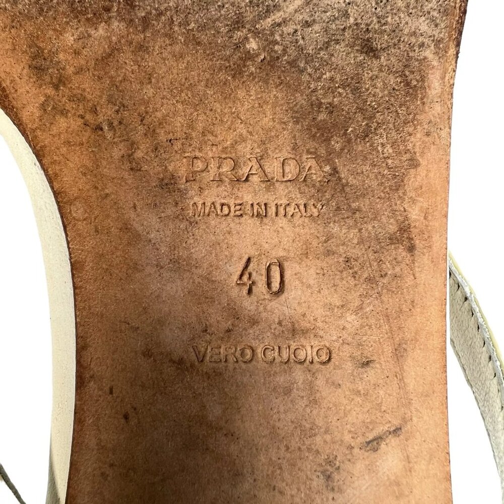 Prada Cream Enamel Logo Plaque Leather Flip Flop Sandals Size EU 40 Womens - Picture 16 of 16
